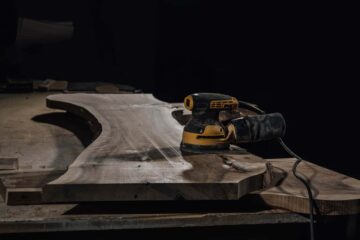 solid wood furniture manufacturing