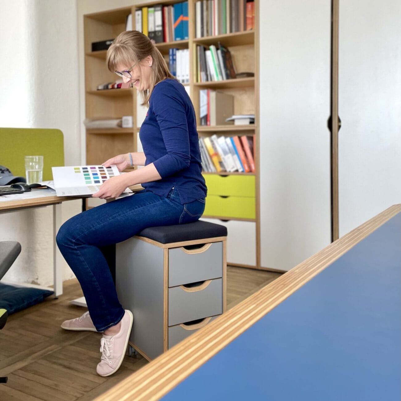 office pedestal