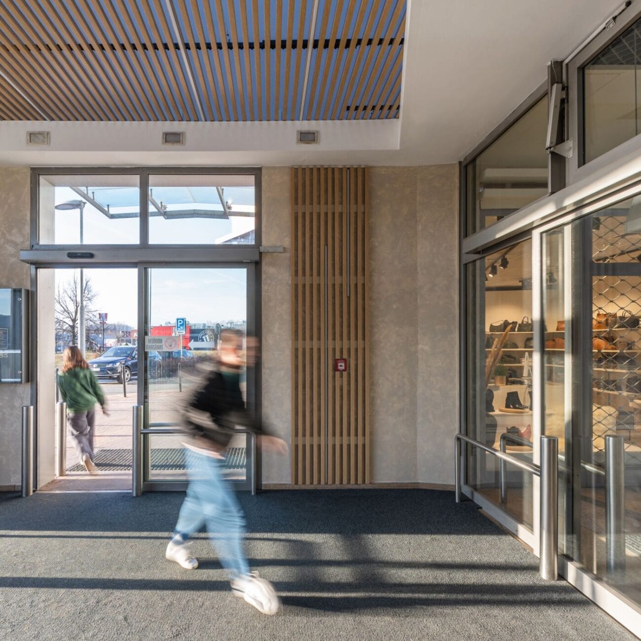 Entrances to the Hana Shopping Center